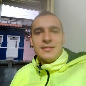 Meet your Posher, Andres